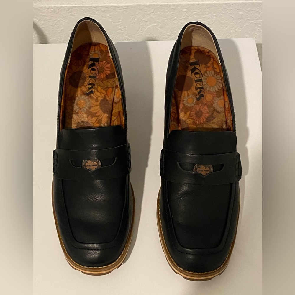 Kork-Ease Black and Tan Leather Loafers
